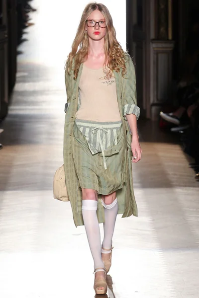 Look 20